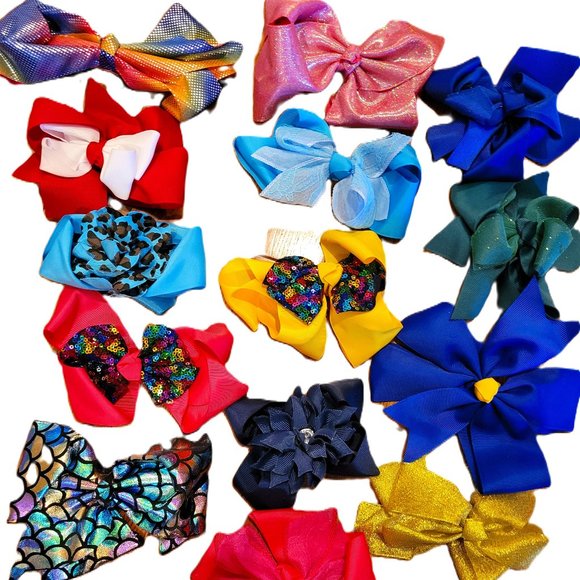 14 Cute Bows! - Picture 1 of 2